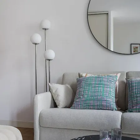 Spacious 4pax - Paris Apartment *