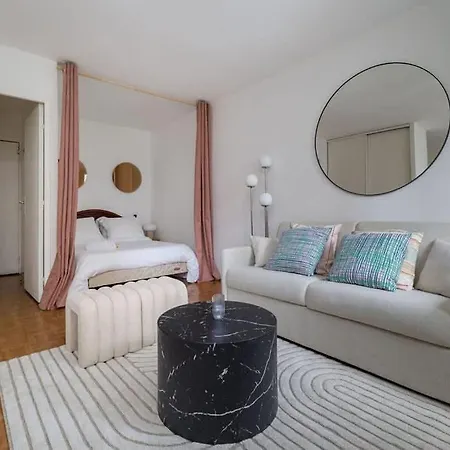 Spacious 4pax - Paris Apartment Courbevoie